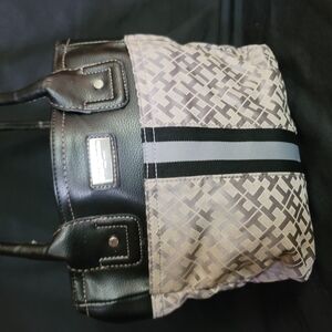 Tommy Hilfiger Stylish Black and Gray Bag